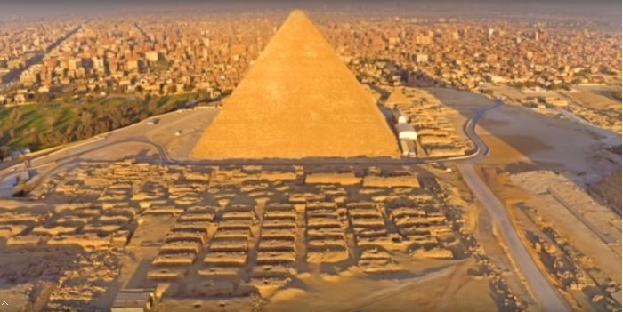 The mystery of the construction of the Egyptian pyramids